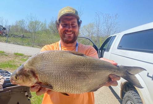 Sedrick Neinhuis with record Gizzard shad